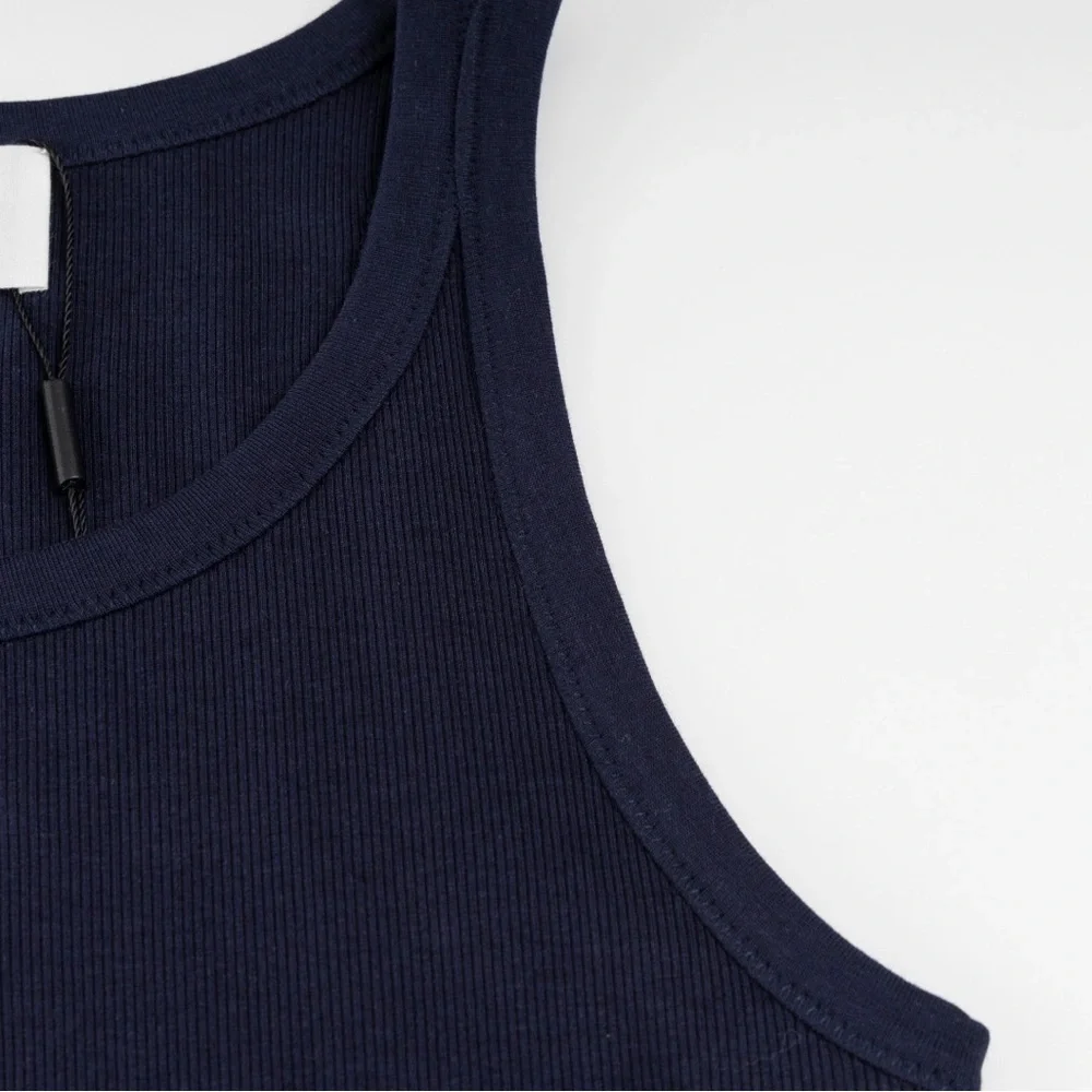 Ami Dark Blue Tank Top with White Emblem - Picture 5 of 8